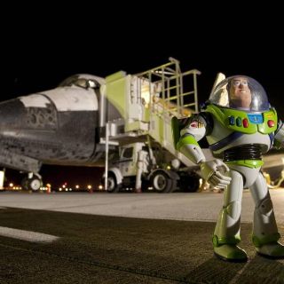 Lightyear: El día en que el juguete de Toy Story viajó con la NASA a la Estación Espacial Internacional (VIDEO)