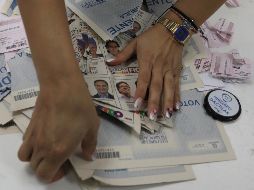 Los primeros resultados oficiales sobre la tendencia de votos se emitirán el domingo por la tarde. AP/J. Saldarriaga