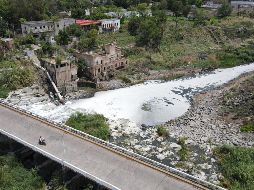 Vista general del río Santiago en donde se aprecian los altos niveles de contaminación en el agua. EL INFORMADOR/A. Navarro