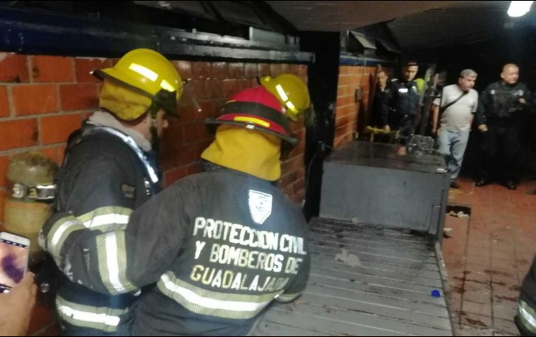 El conato fue localizado y controlado por los bomberos de Guadalajara. ESPECIAL