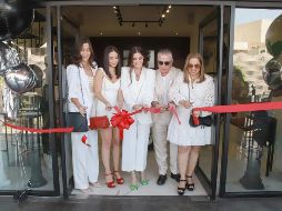 Susana Rodríguez, Cristina Rodríguez, Paulina Rodríguez, Koky Cruz y Carlos Rodríguez. GENTE BIEN JALISCO/Antonio Martínez