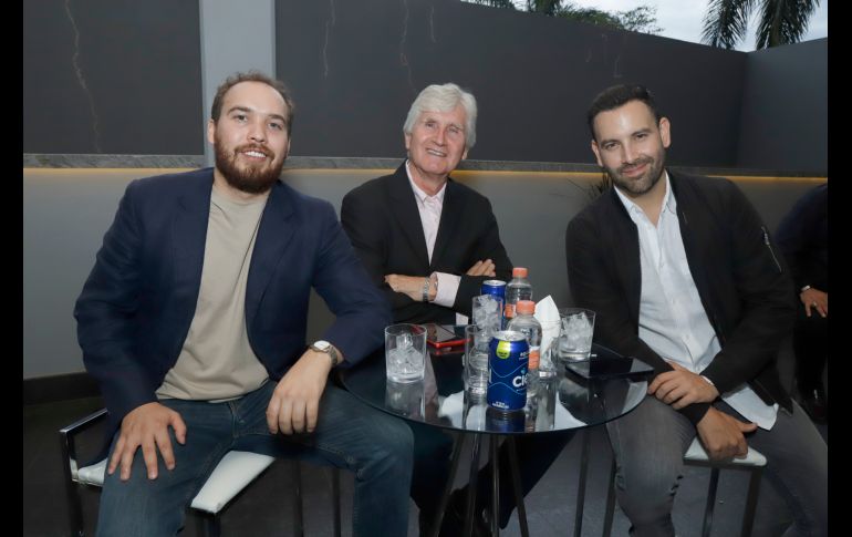 Sebastián y Luis Fernández del Valle Luis con Germán Zulueta. GENTE BIEN JALISCO/Claudio Jimeno