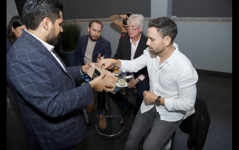 Jordan Jaimes, Sebastián y Luis Fernández del Valle con Germán Zulueta. GENTE BIEN JALISCO/Claudio Jimeno