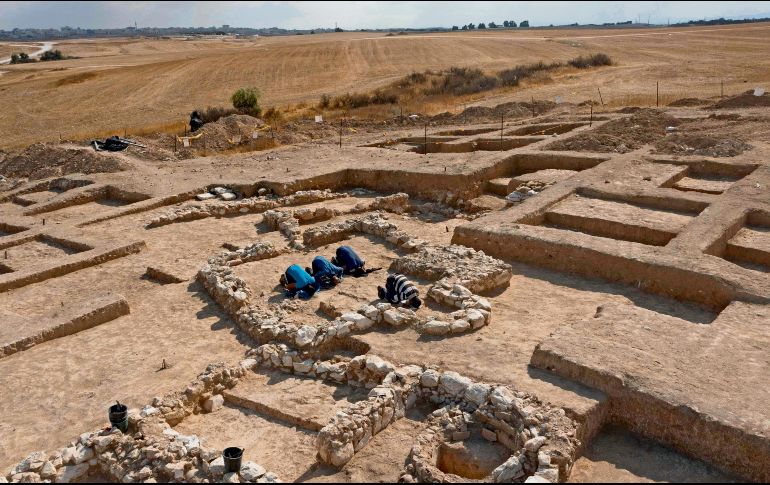Mezquita de hace más de mil 200 años, data de los inicios del Islam. AFP