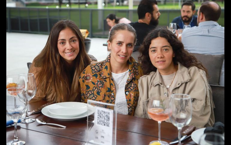 Elisa de la Torre, Gaby González y Andréa Contreras. GENTE BIEN JALISCO/ Antonio Martínez