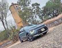 Su silueta es similar a la anterior Niro, sin embargo cuenta con la nueva plataforma K3, que modifica sus dimensiones para dar cabida a más espacio y equipo. EL INFORMADOR/M. Castillo