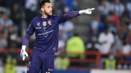 Camilo Vargas se llevó el premio más importante de la noche al ser reconocido como el Mejor Jugador de la Temporada. IMAGO7