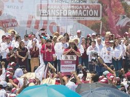 La plana mayor de Morena realizó otra jornada informativa en la población de Madero, Coahuila, donde asistieron los tres aspirantes a la candidatura presidencial. EL UNIVERSAL