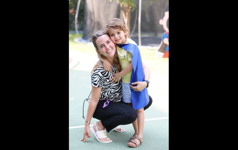 Paola Oyarzabal y Adriano Padilla. GENTE BIEN JALISCO/Claudio Jimeno