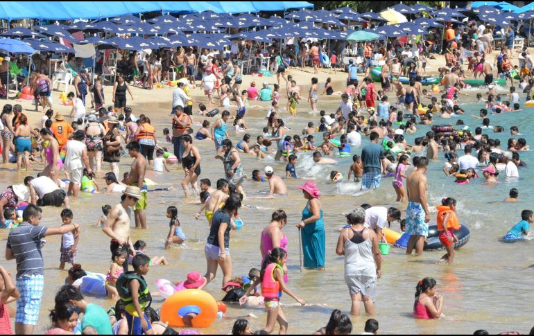 De enero a mayo de este año se recibieron dos millones 620 mil turistas en Puerto Vallarta. NTX/ARCHIVO