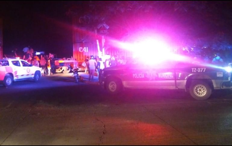 Los hechos ocurrieron a las 20:28 horas de ayer en la Carretera Tlajomulco a Santa Fe, en la colonia Lomas del Sur. ESPECIAL /