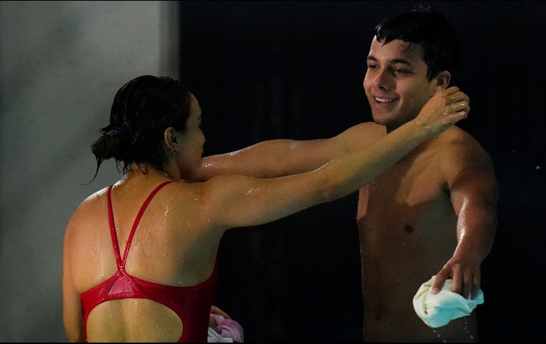 Arantxa Chávez y Kevin Muñoz alcanzaron un honrado cuarto lugar en el Mundial de Natación Budapest 2022. AP/P. JOSEK