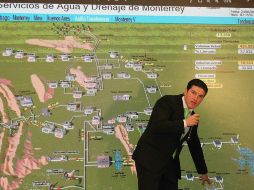 Samuel García señaló que algunas personas le han exigido respuestas ante la escasez de agua y aunque aseguró que no es Tláloc, ve la solución en las nubes. SUN/ARCHIVO