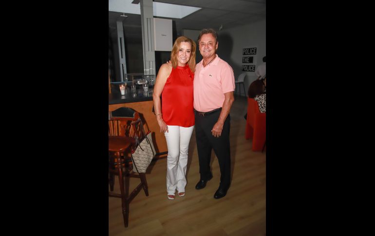 Magui Sánchez de Gudiño y Dr. Ignacio Gudiño. GENTE BIEN JALISCO/ Antonio Martínez