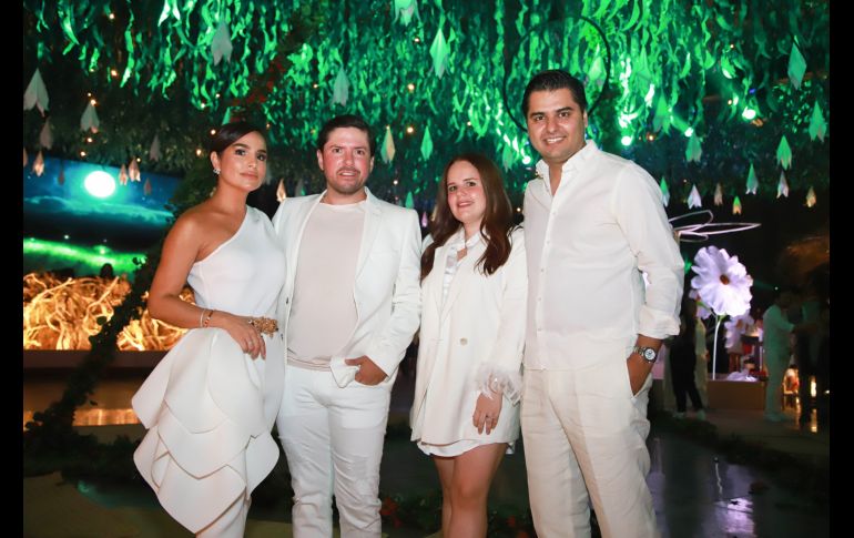 Mónica Ochoa, Fabricio Acevez, Dani Corona y Javier Vázquez. GENTE BIEN JALISCO/Antonio Martínez