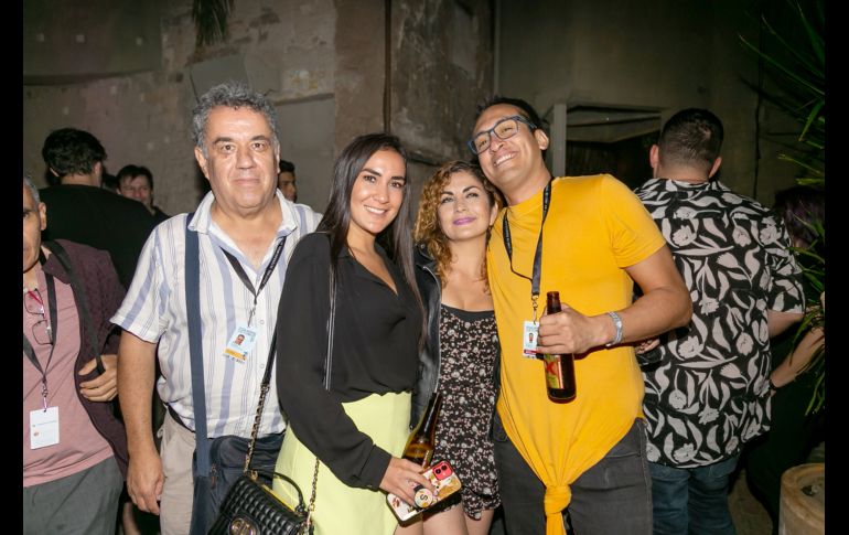 Salvador Perches, Samantha Beltrán, Minerva Hernández y Víctor Hugo Magaña. GENTE BIEN JALISCO/Jorge Soltero