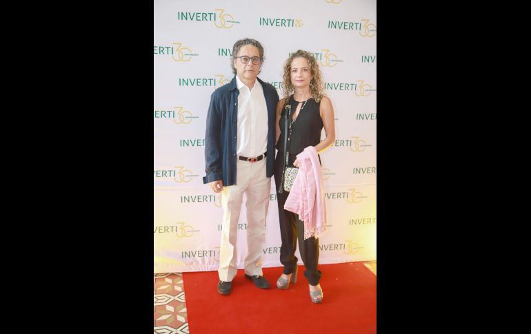 Francisco Ladrón de Guevara y Paulina Cervantes.  GENTE BIEN JALISCO/Antonio Martínez