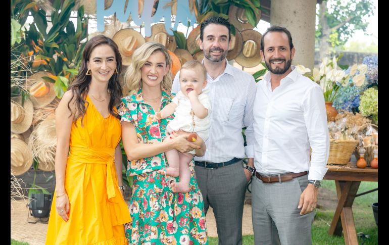 Tania Covarrubias, Paulina González, Pablo Montilla, Fausto Montilla y Ernesto Arias. GENTE BIEN JALISCO/Jorge Soltero