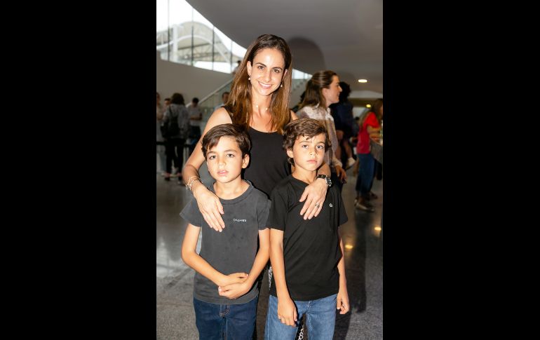 Diana Zarza, Íñigo López de Lara y Sebastián López de Lara. GENTE BIEN JALISCO/Jorge Soltero