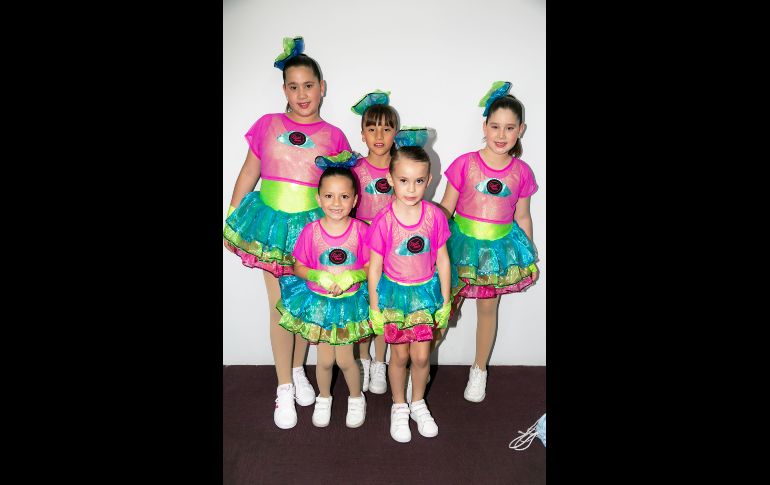 Daniela Ochoa, Natalia Meneses, Regina Fernández, Andrea Ochoa y Majo Padilla. GENTE BIEN JALISCO/Jorge Soltero