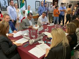 La Comisión legislativa de Participación Ciudadana y Transparencia en la sesión de este jueves. ESPECIAL