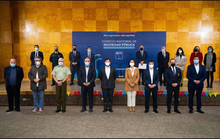 Entre las medidas del plan destacan combatir el crimen organizado, confiscar sus bienes y controlar las armas en el país. TWITTER/@gabrielboric