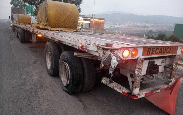 El incidente ha ocasionado tráfico lento y pesado en el lugar, pues se encuentra en el sentido a la salida de la ciudad. ESPECIAL