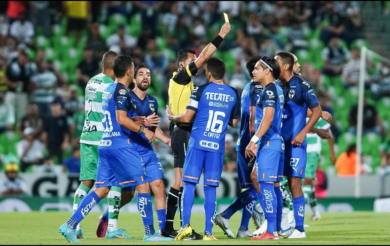 Santos y Rayados se vieron las caras en la Jornada 1 del Apertura 2022. IMAGO7