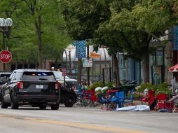 La policía dijo haber detenido a Robert Crimo, de 22 años. POLICÍA