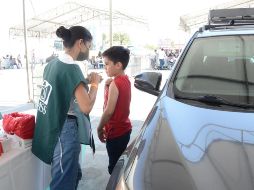 Si bien se ha observado que los síntomas del coronavirus en los menores se presentan con menor intensidad que en los adultos, esto no debe ser un factor para relegar su vacunación. SUN/ARCHIVO