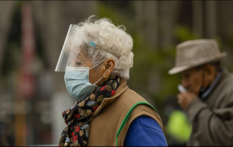 La mayor parte de los casos están presentes en los grupos de 18 a 29 años, seguido del grupo de 30 a 39 años y 40 a 49 años. XINHUA/M. Bazo