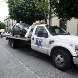 No es necesario modificar la Ley de Grúas, sino verificar cumplimiento: Enrique Dueñas