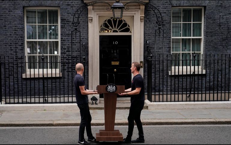 La dimisión de Boris Johnson como líder del Partido Conservador británico prepara el terreno para una batalla por la dirección de la formación gubernamental, que determinará quién será el próximo primer ministro. AP / A. Pezzali