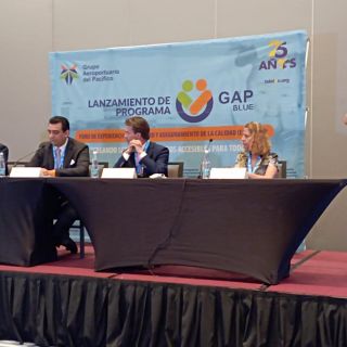 Presentan GAP Blue para atender a personas con discapacidad en el Aeropuerto