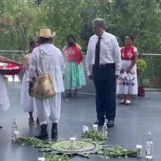 Elecciones México 2024: ¡Listo para la Presidencia! "Limpian" a Monreal contra las malas vibras