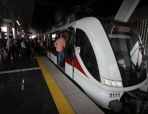 Algunas rutas de la zona y el Tren Ligero ampliarán el horario hasta las 00:00 horas. EL INFORMADOR / ARCHIVO