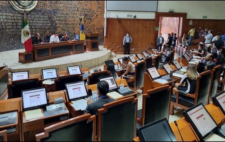 El Congreso de Jalisco rindió un homenaje póstumo al exdiputado, exmagistrado y ex presidente municipal de Guadalajara don Guillermo Reyes Robles.