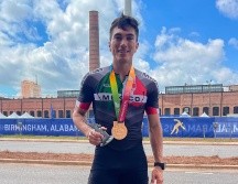 Fue en la prueba de los 100 metros con carriles donde Martínez se subió a lo más alto del podio. ESPECIAL