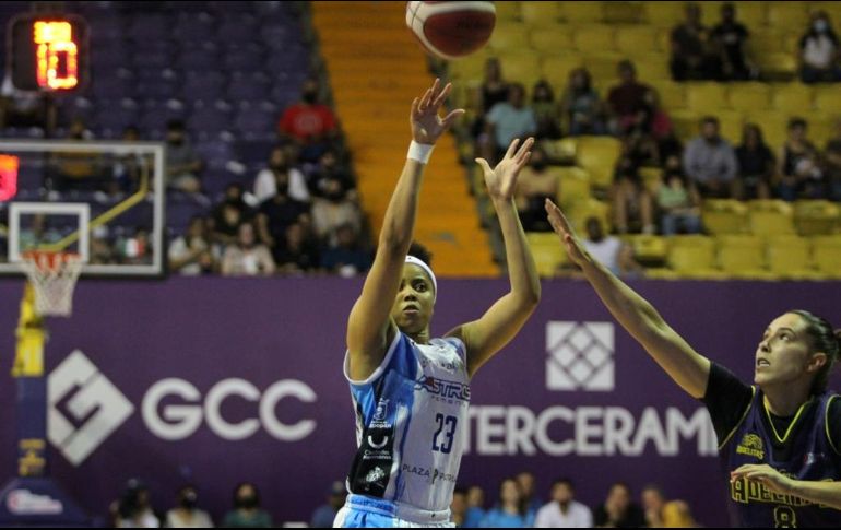 La serie final se reanudará el próximo miércoles con el tercer enfrentamiento desde la Arena Astros, donde la escuadra tapatía buscará imponer la localía para tomar ventaja. ESPECIAL