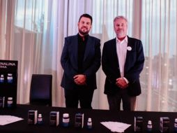 En la presentación se encontraban Ernesto Rodríguez, director general de Cannalina Pharma, y  el doctor Carlos Herrera, quien  presentó parte de su investigación en el uso de cannabis en pacientes.