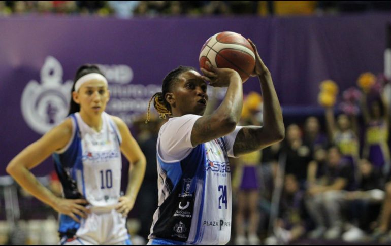 La escuadra tapatía ganó a domicilio el segundo duelo de la serie ante Adelitas de Chihuahua. TWITTER / @AstrosFemenil