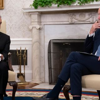 "China no es la fábrica del mundo": Biden contradice a López Obrador