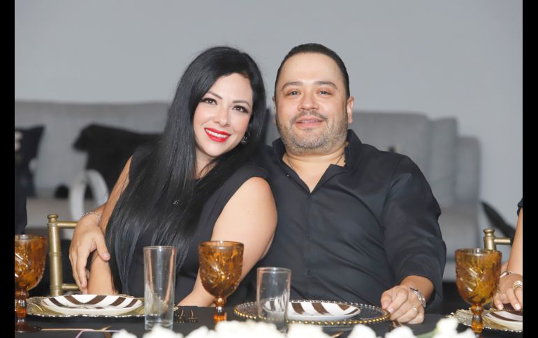 Martha Orozco y Alwin Castellanos. GENTE BIEN JALISCO/Claudio Jimeno