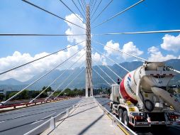 Cemex también destacó la sustitución de más de un 25% de sus combustibles tradicionales por energía verde generada a partir de residuos no reciclables. ESPECIAL /