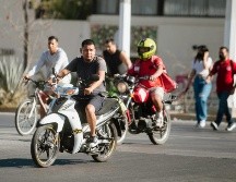 En el tema de seguridad vial y el zigzagueo entre automóviles, los motociclistas quieren que sea permitido cuando el tráfico esté detenido. EL INFORMADOR/ARCHIVO