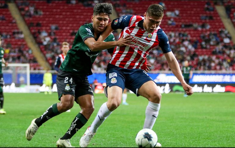 El partido Santos vs Chivas podrá ser visto en televisión abierta y restringida. IMAGO7