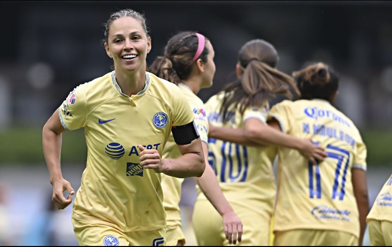 La central del América Femenil, Janelly Farías, dio el triunfo a las Águilas en el primer duelo internacional del cuadro americanista. IMAGO7