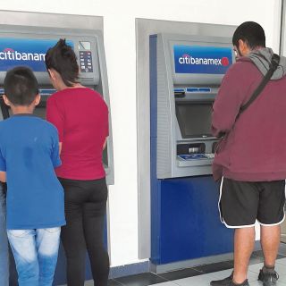 Inflación provoca más retiros de las Afores