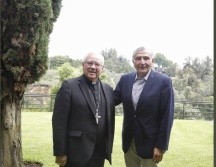 López Hernandéz, en reunión con el cardenal Robles Ortega, quien hace unas semanas denunció la presencia de retenes de la delincuencia organizada en carreteras de la zona norte de Jalisco. TWITTER / @adan_augusto