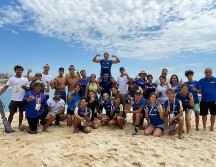 Las surfistas jaliscienses hicieron incluso el 1-2-3 en ambas categorías. ESPECIAL / Conade